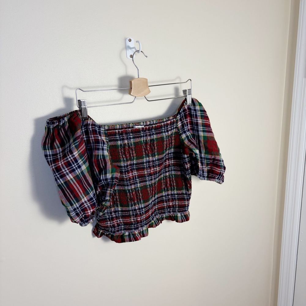 American Eagle Top Women L Red Plaid Smocked Off The Shoulder Puff Sleeve Crop - Picture 6 of 8